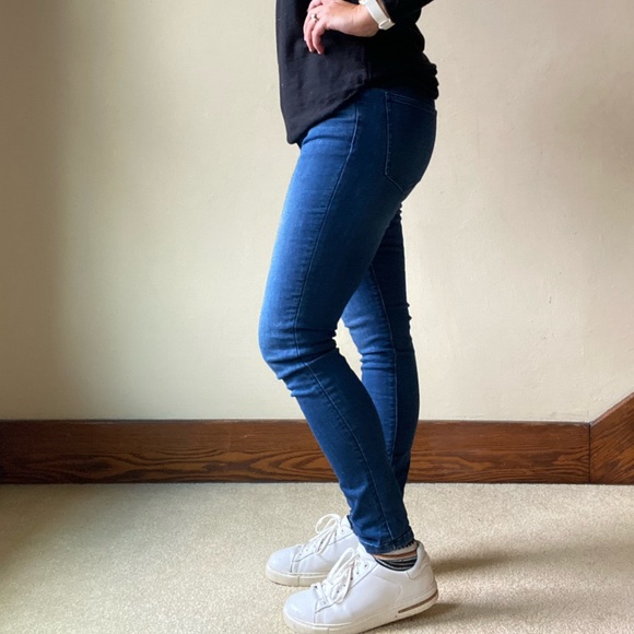 Ann Taylor Factory Denim - Ann Taylor skinny blue denim jeans size 8 high waisted